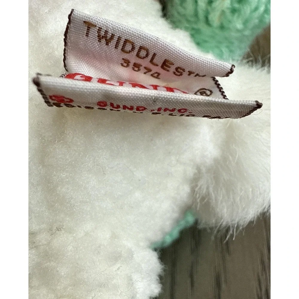 Gund Twiddles 3574 Vintage 9‎ in. Stuffed Bunny RARE